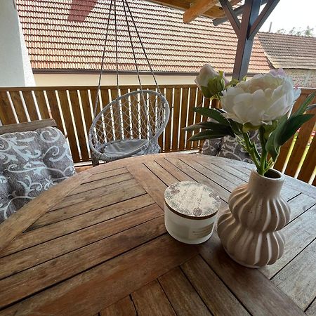 Apartman Mara Mala Subotica Buitenkant foto