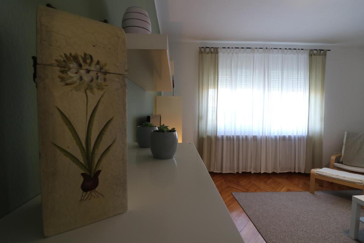 Apartman Mara Mala Subotica Buitenkant foto