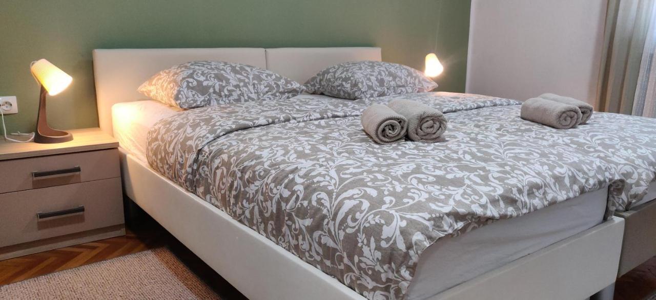 Apartman Mara Mala Subotica Buitenkant foto