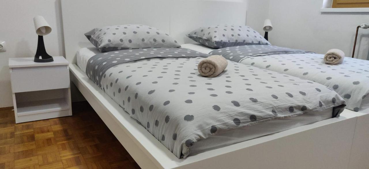 Apartman Mara Mala Subotica Buitenkant foto